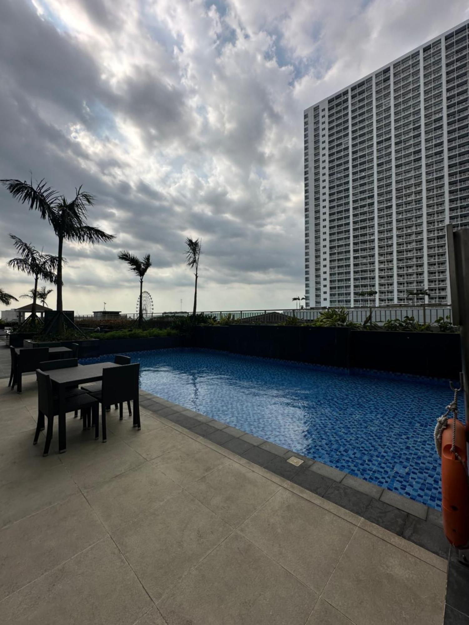 Chen'S Cozy 2Bedroom @ Coast Residences Manila Esterno foto